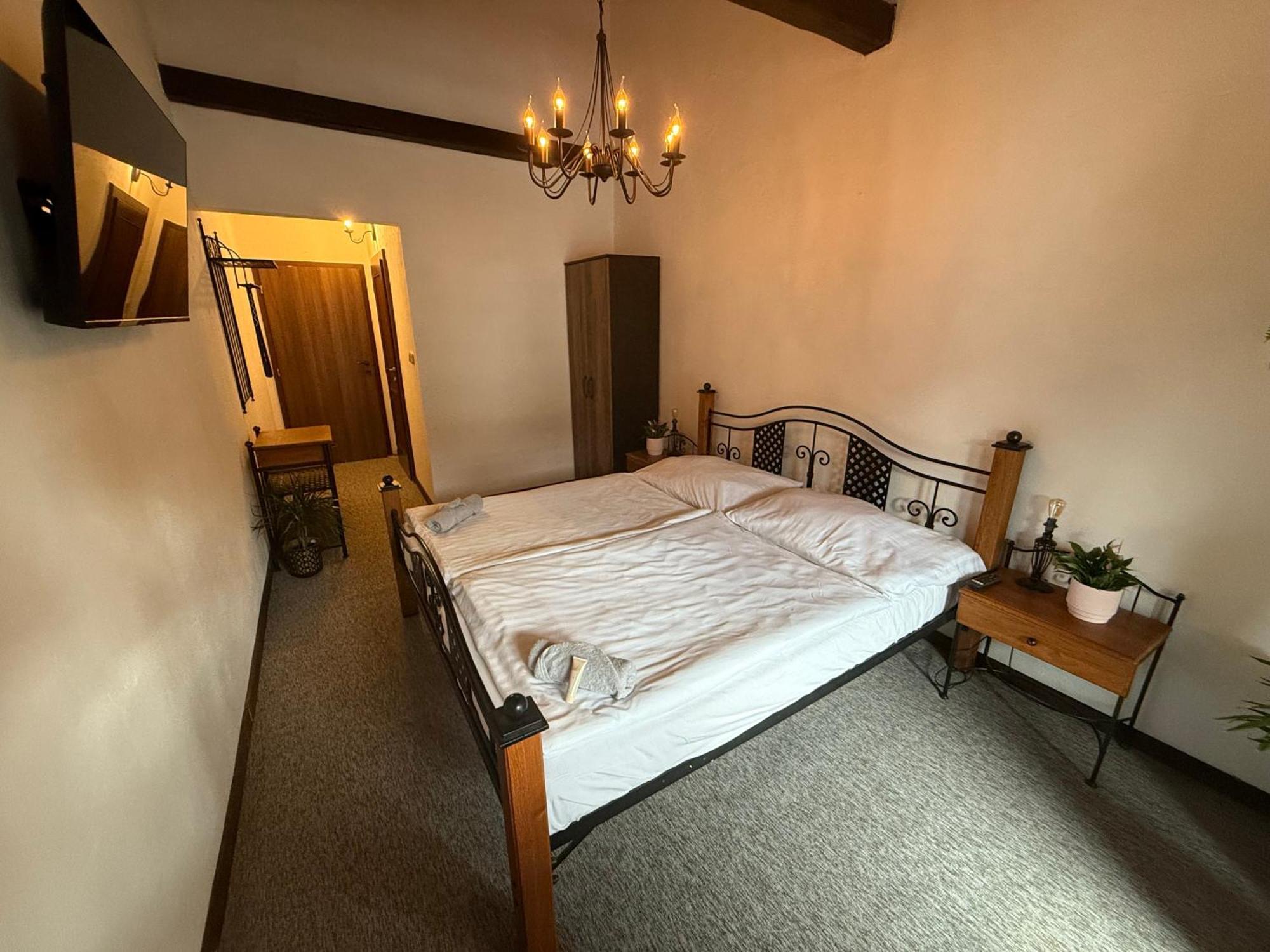 Hotel Plzensky Dvur Frýdek-Místek Eksteriør bilde